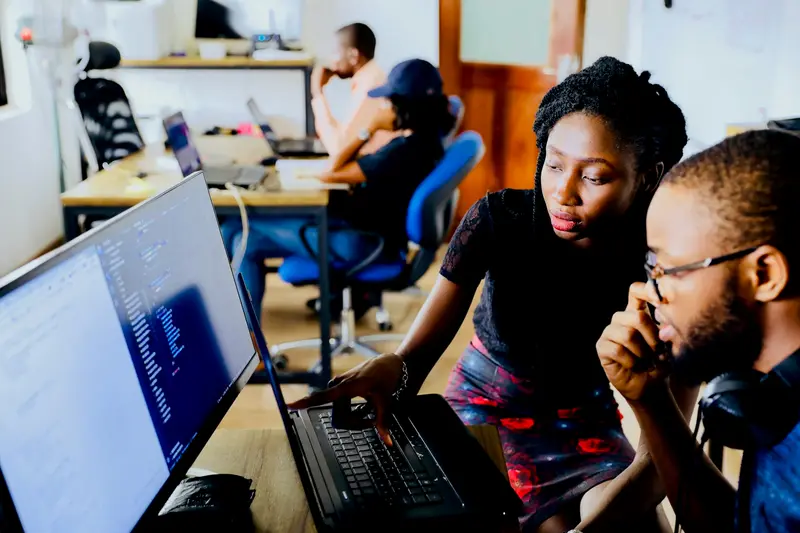 Client and delivery team in a working session